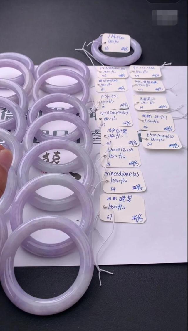 淘寶直播間翡翠為何這么便宜，淘寶直播間翡翠為何這么便宜呢？