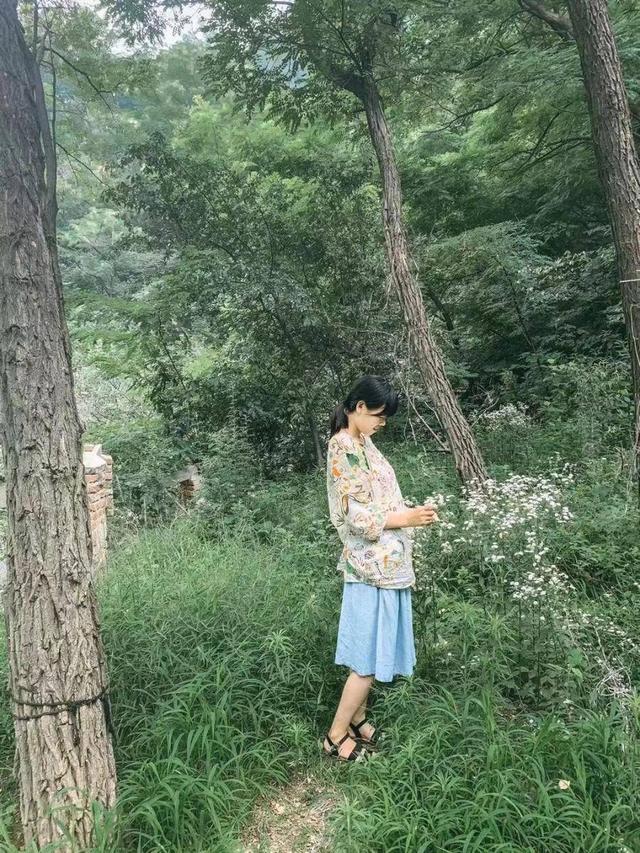 抖音歌詞風吹過我的頭發(fā)是什么歌，抖音歌詞風吹過我的頭發(fā)是什么歌名？